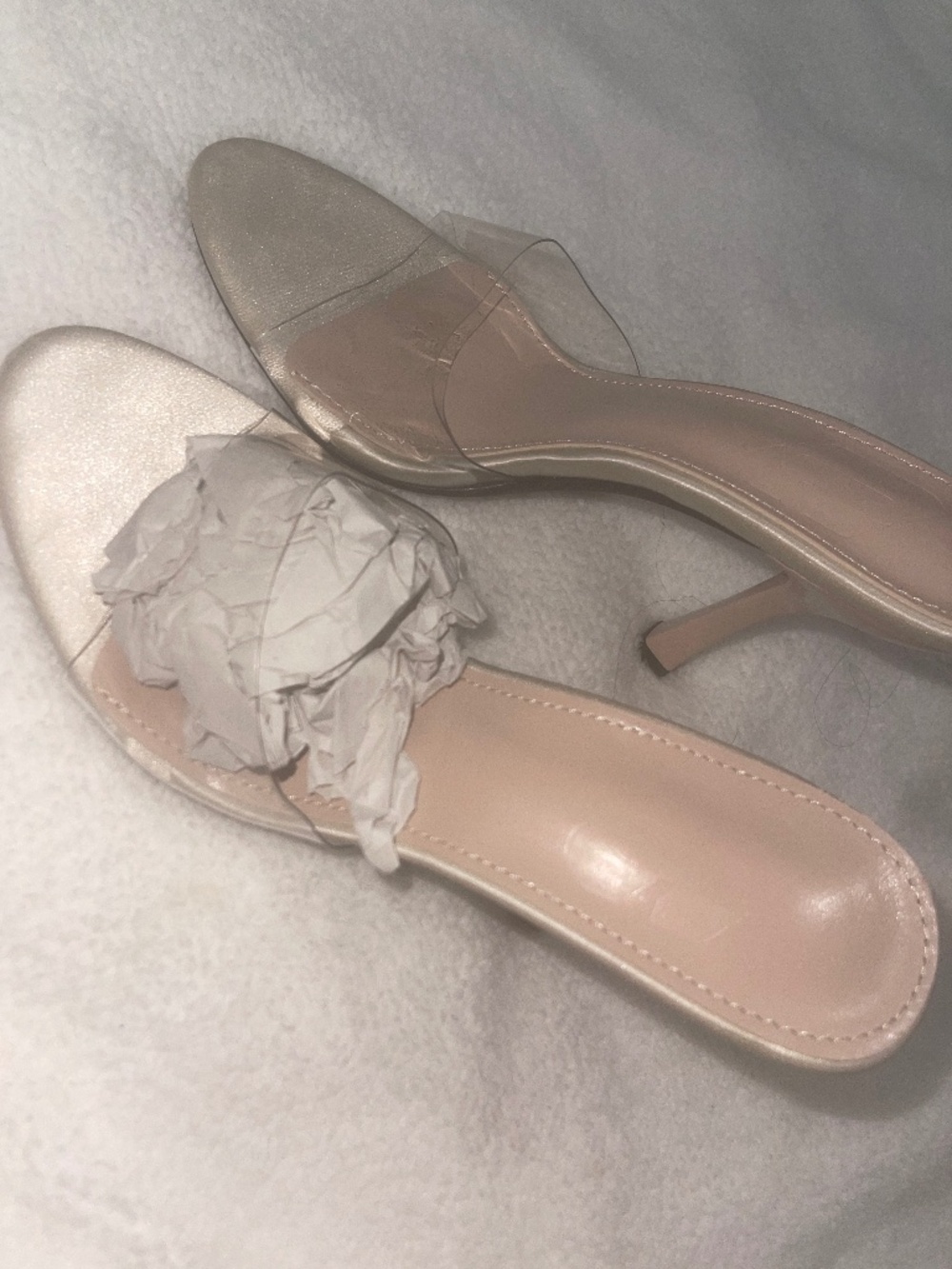 Women Fashionable and Elegant Heels